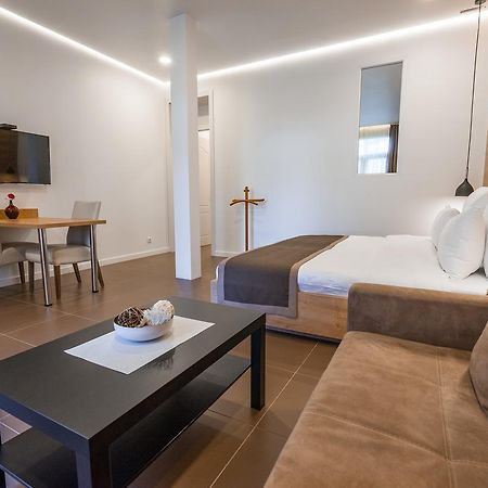 Luxury Apartments On Central Avenue Tbilisi ภายนอก รูปภาพ