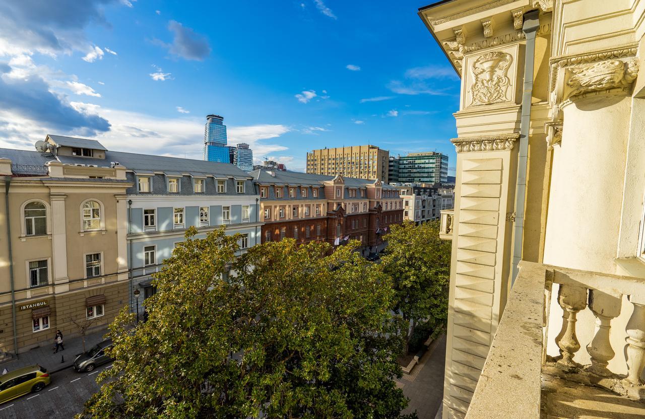 Luxury Apartments On Central Avenue Tbilisi ภายนอก รูปภาพ