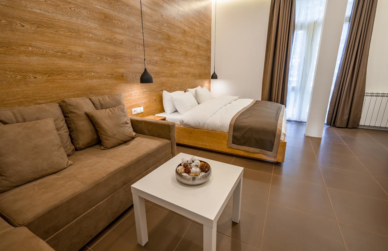 Luxury Apartments On Central Avenue Tbilisi ภายนอก รูปภาพ