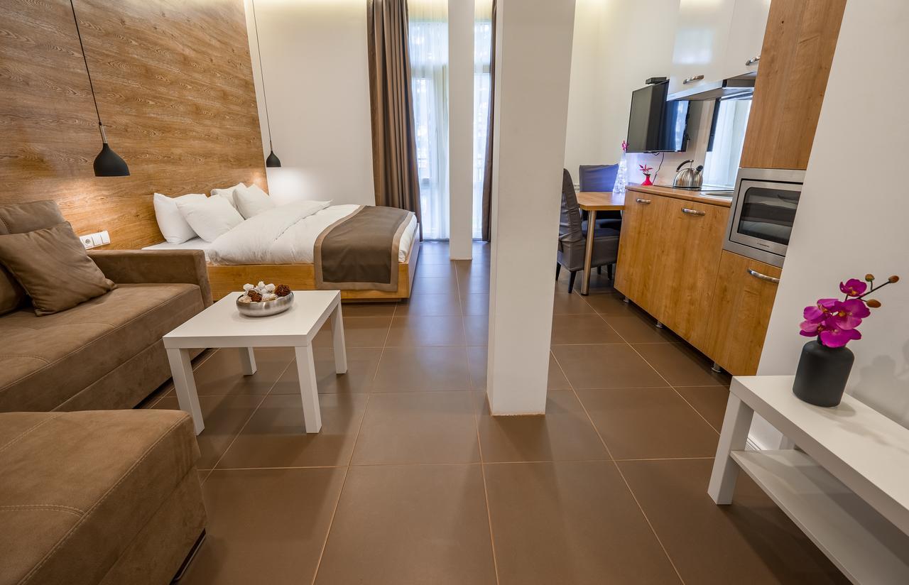 Luxury Apartments On Central Avenue Tbilisi ภายนอก รูปภาพ