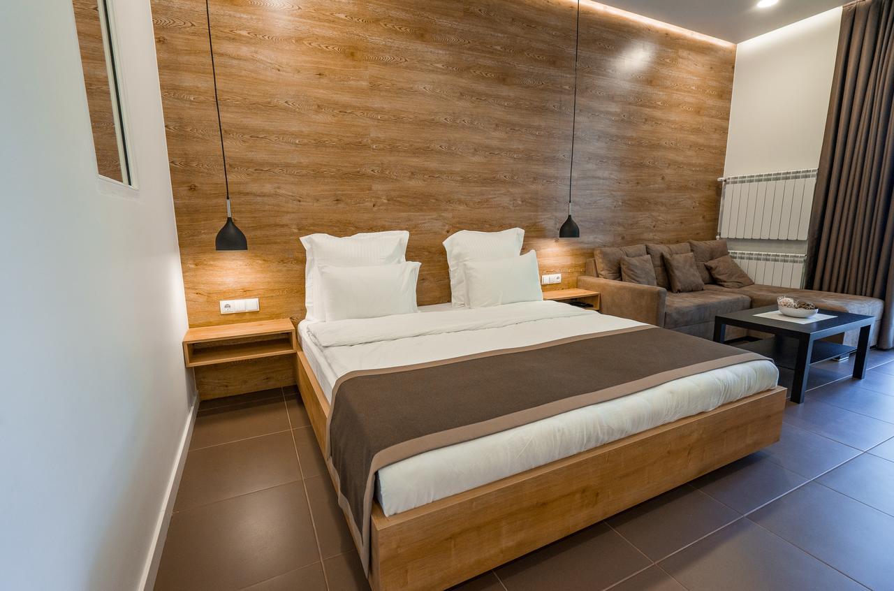 Luxury Apartments On Central Avenue Tbilisi ภายนอก รูปภาพ